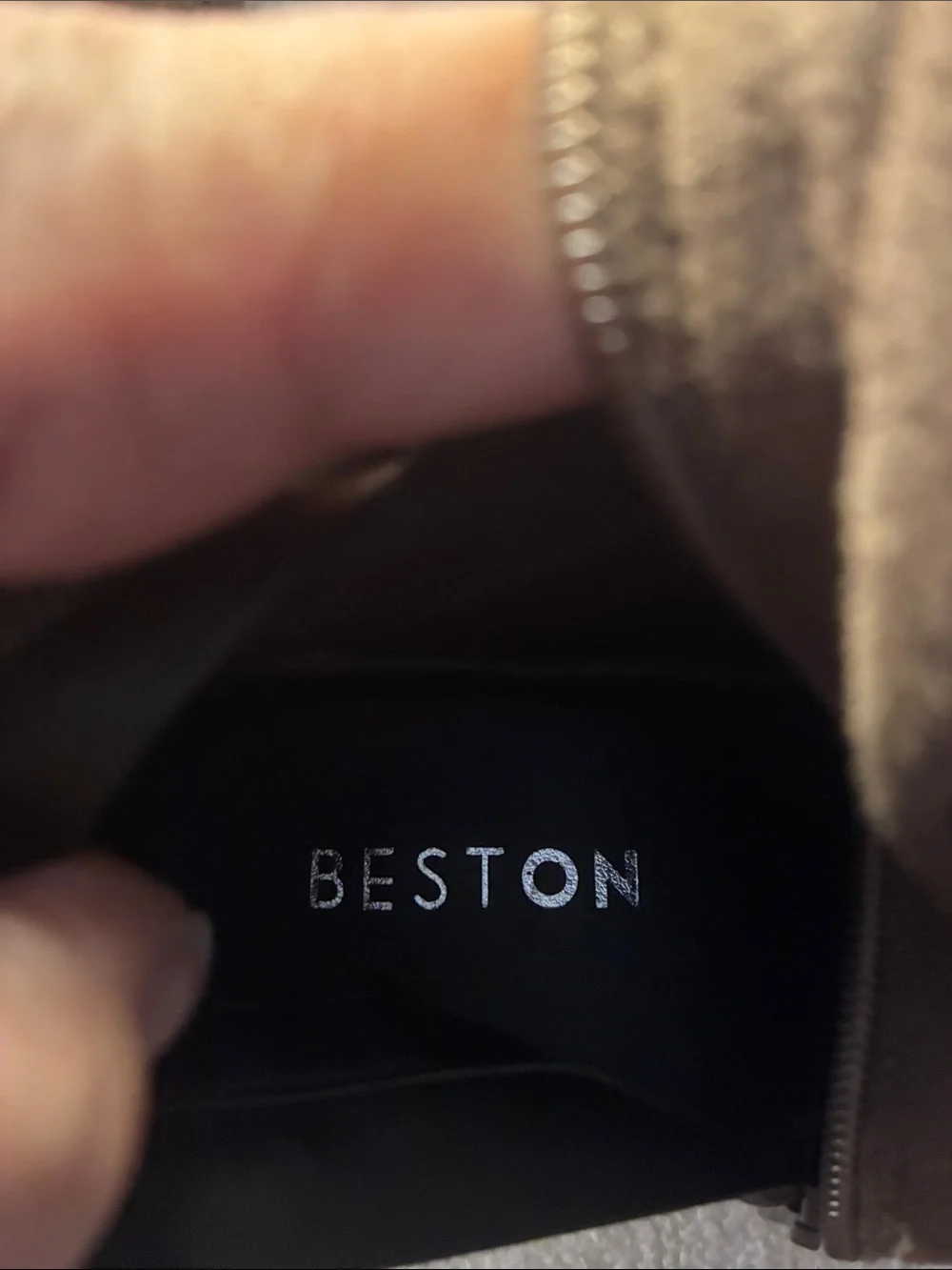 Beston chestnut suede